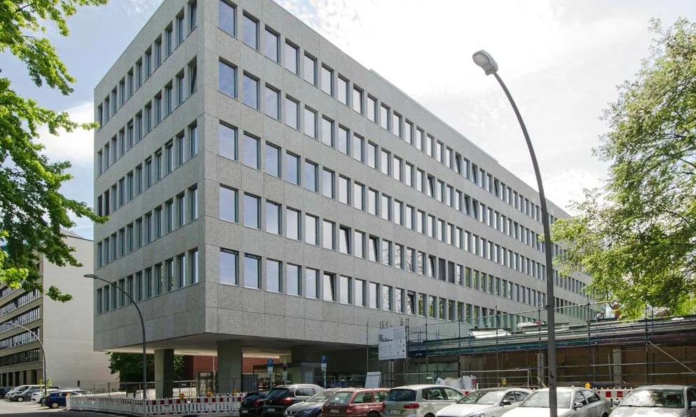 Fațadă de clădire de birouri, Berlin